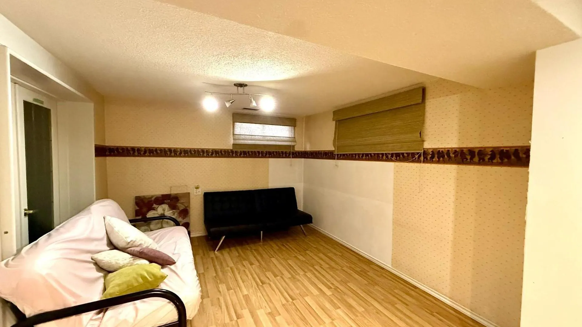 Vancouver Cozy Room- Near Kits Beach, Downtown & Ubc 0*,