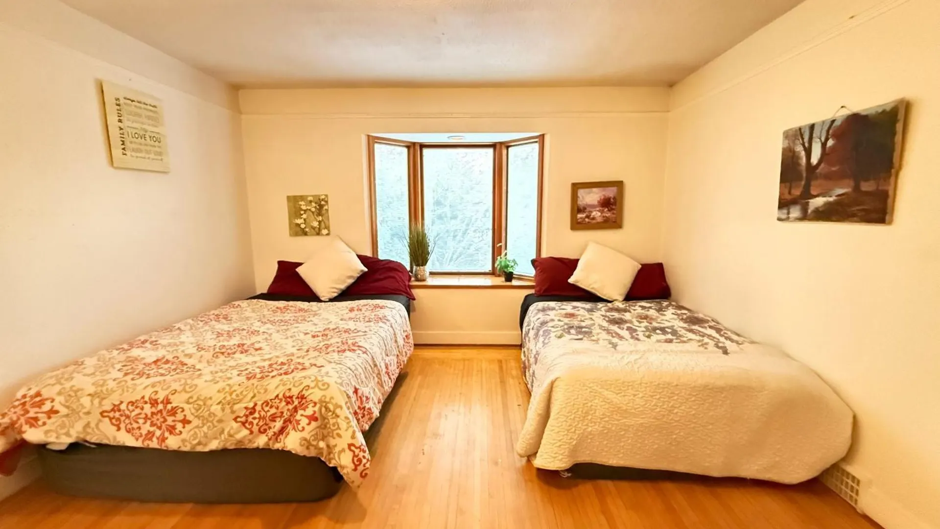 Vancouver Cozy Room- Near Kits Beach, Downtown & Ubc Canada
